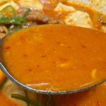 牡蠣から染み出た旨みはチゲスープの辛みにたっぷりと溶け込んでおり旨味はマシマシ！