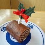 もちっと食感がたまらない……くら寿司流「ブッシュドノエル」