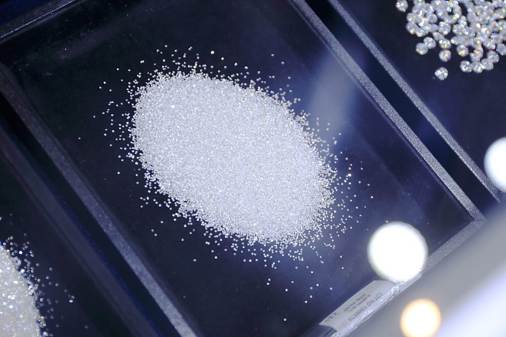 本物のダイヤの集合