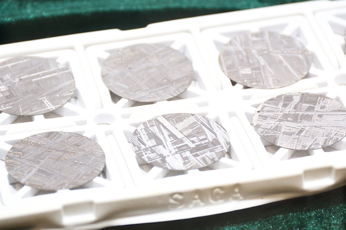 メテオライト文字盤