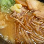 名店の味を再現したスープは、驚くほど濃厚でコク深い味わい