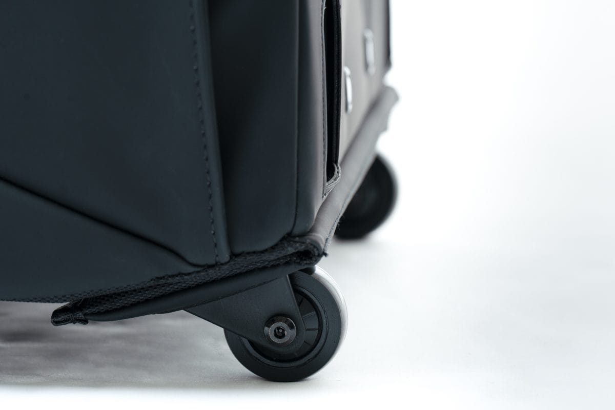 WIMはキャリーでもリュックでもない旅の“第三の選択肢