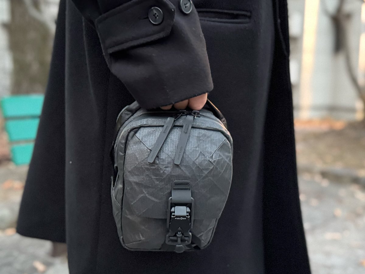 トップには掴みやすいハンドルが