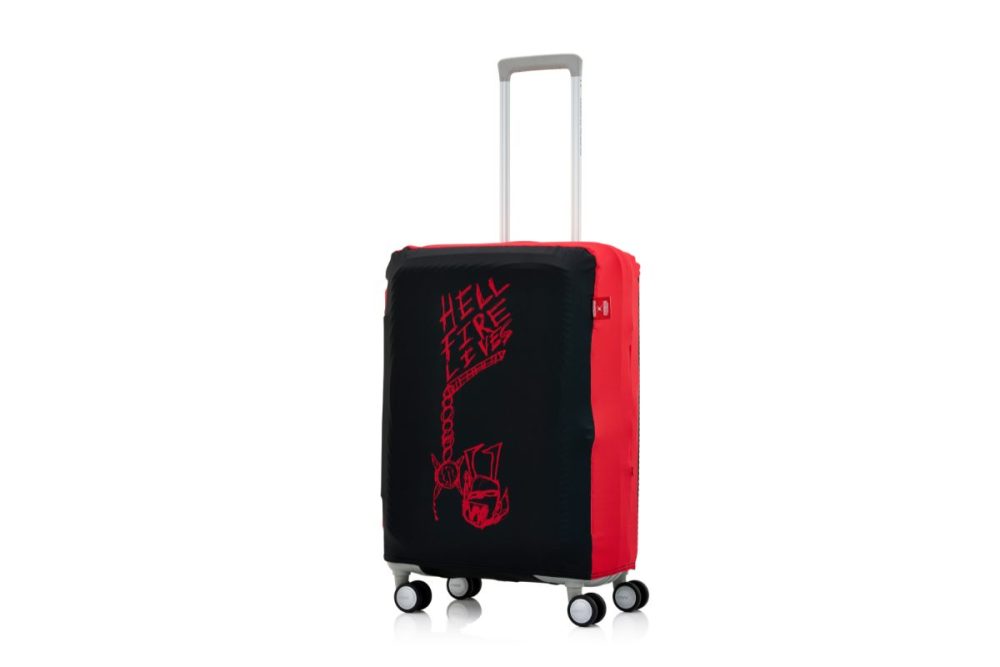 アメリカンツーリスター「ストレッチャブルラゲッジカバー」￥3,300～4,620／3サイズ展開