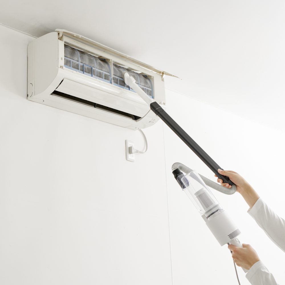 今までコード付きで気になっていた「重さ」と「取り回し」を改善