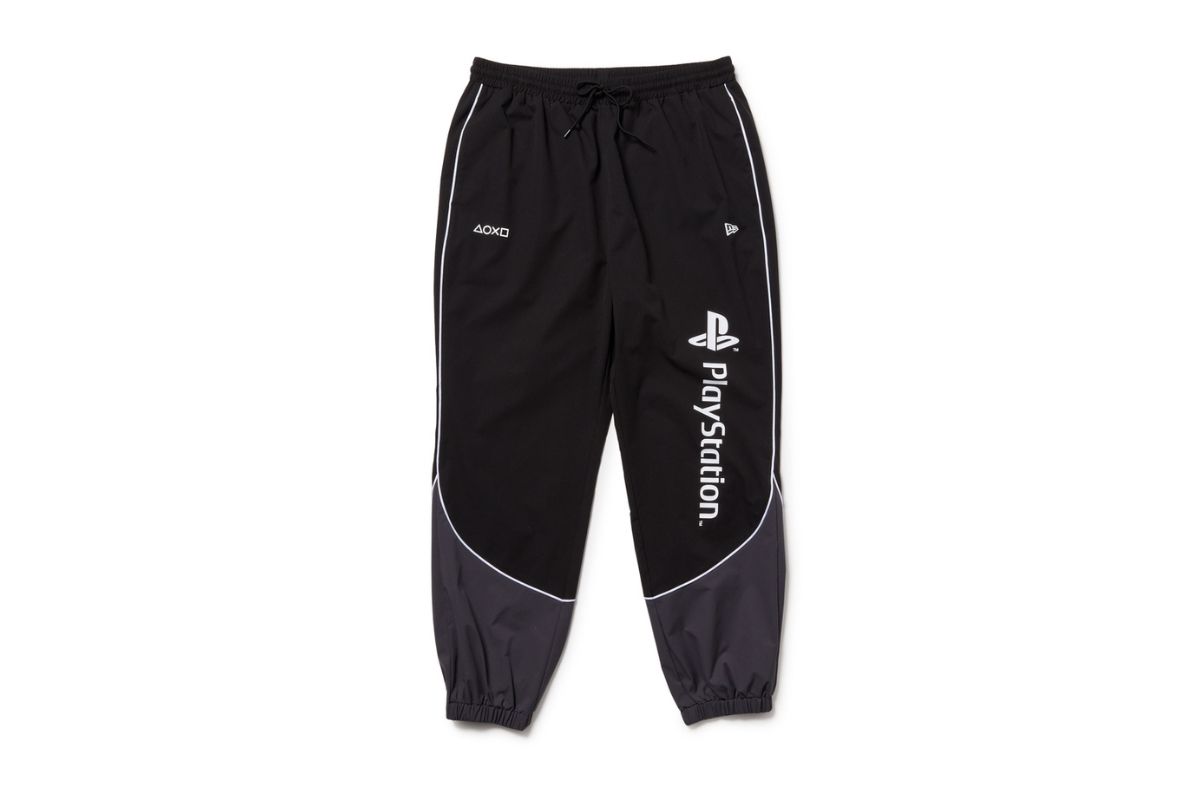 ニューエラ「オーバーサイズド パイピング トラックパンツ PlayStation プレイステーション」¥12,100