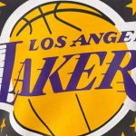 【マッドハッピー×レイカーズ】NBAチームとのコラボレーションを日本初展開!フーディとキャップの2アイテムをローンチ