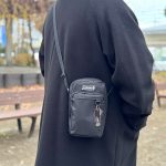 ストラップを長くすれば斜め掛けのショルダーバッグとしても使える