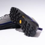 Vibram社の「RUSTLE」ソールを採用しており、抜群のグリップ力が特徴