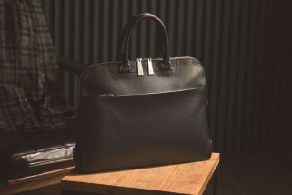 【反則級に高コスパ】働き世代におすすめ!カバンの識者も驚愕「5万円以下ってすごい」アニアリの本格革バッグを徹底解説