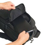 書類をたくさん持ち歩く人やミニバッグを愛用する人の救世主!