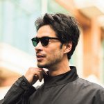 襟はスタンドカラーに