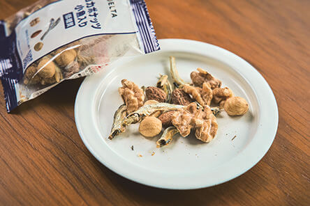 ロカボおやつ部門　大賞
デルタ
一週間分のロカボ ナッツ小魚入り　「小魚入りでカルシウムも」