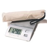 重量は130g程度と軽量