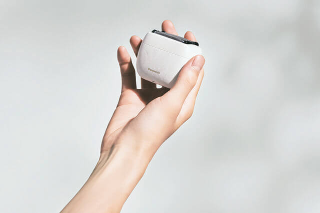 コンパクトで剃り味もいいパナソニックの電気シェーバー「ラムダッシュ パームイン」