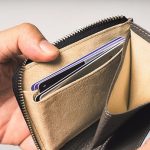 ミニサイズながらカード収納も充実