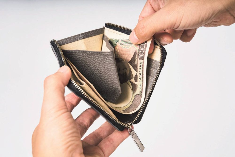 キャッシュレス社会の浸透でミニ財布が普及する中、使い勝手が購買判断のカギに