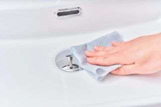 「無印良品で徹底的に大掃除」ムジラーが“これだけは買うべき”と断言！最強のお掃除グッズBEST5【1位は299円で水垢・焦げに効きすぎる隠れた名品】