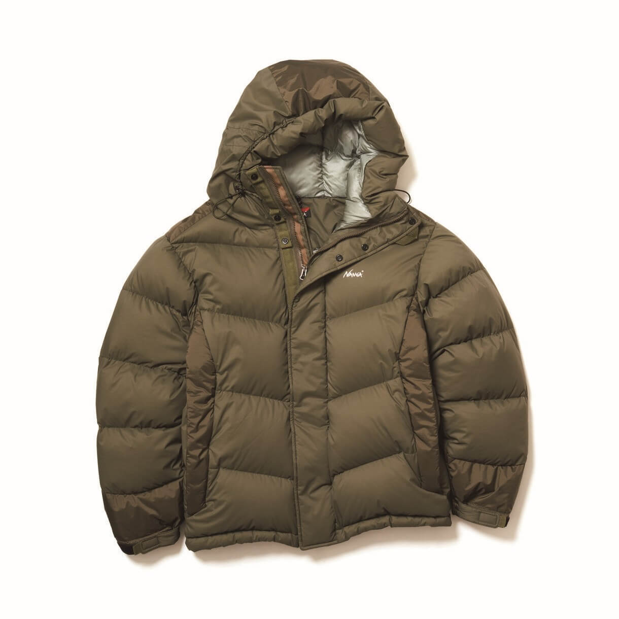 ナンガ　ライトフォース ダウンジャケット