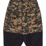 カモフラージュ柄オーバーサイズチノパンツ