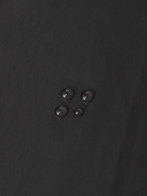 耐久性が非常に高い独自開発の生地