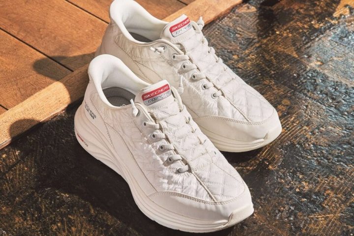 【まるで“履くダウン”】スケッチャーズの最新「スリップインズ」が極上級…過去イチのフワフワ感だった