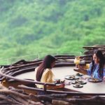 鳥の巣のような天空のダイニング！