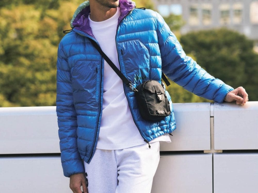 超軽量ダウンジャケットと超小型ポーチで過ごす最高の“オフ”！