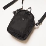 スナップフックで吊り下げも可能