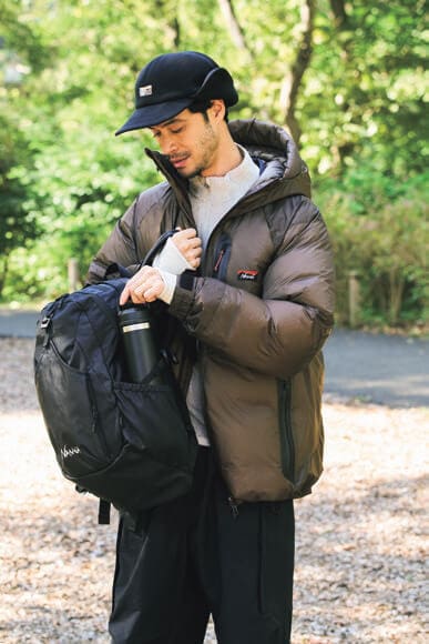 ボトルも入るサイドポケット