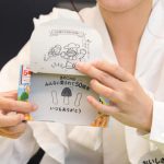 「きのこの山」をおいしく食べた後は、袋をそっと箱から出してみて!