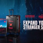 【ストレンジャー・シングスとコラボ】アメリカンツーリスターから未知の世界へと誘うトラベルアイテムが登場！キャリーケースやバックパックなど全10型を用意