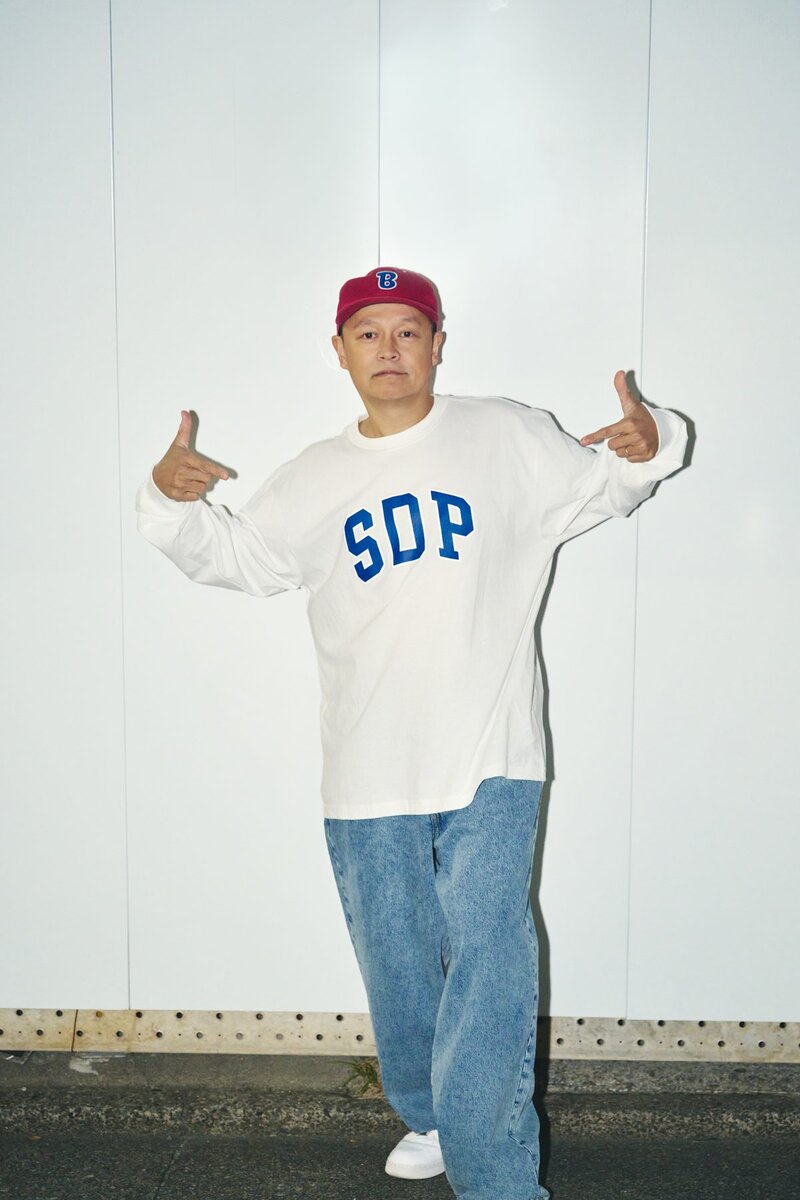 Gap×SDP「アーチロゴ ロングスリーブTシャツ」¥4,990