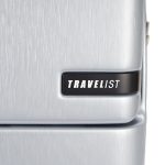 軽快さと堅牢さを兼ね備え、ヘアライン加工が美しいスマートなボディシェル