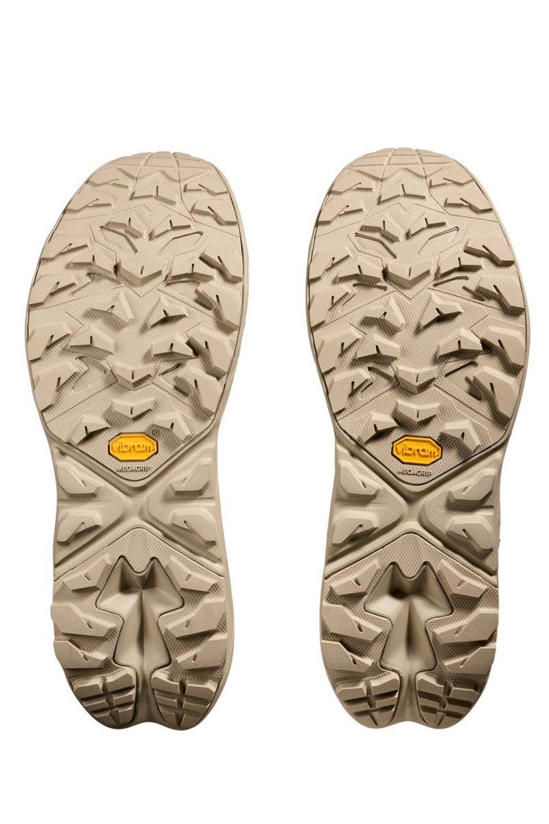 ビブラムメガグリップアウトソール