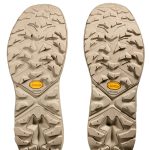 ビブラムメガグリップアウトソール