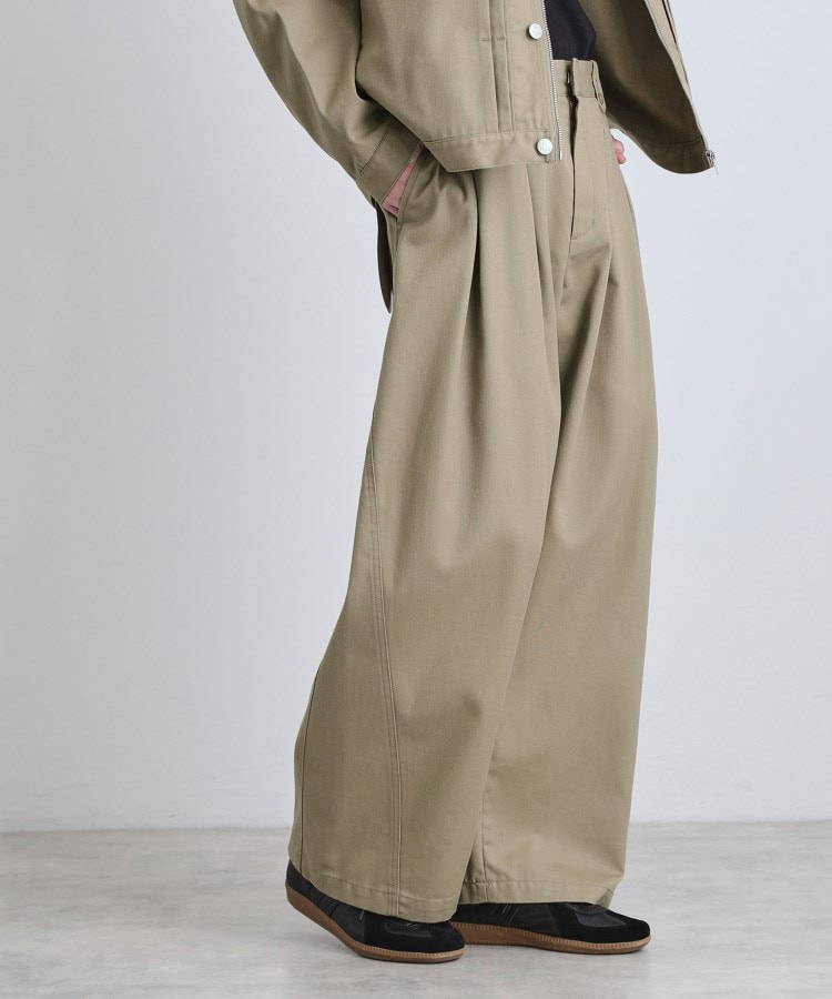 ディッキーズ「別注バギーシルエットパンツ」￥27,500／2色展開