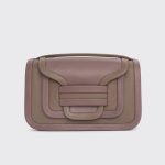 ピエール アルディ「アルファ マキシ バッグ」¥187,000/W25.5×D9×H17㎝