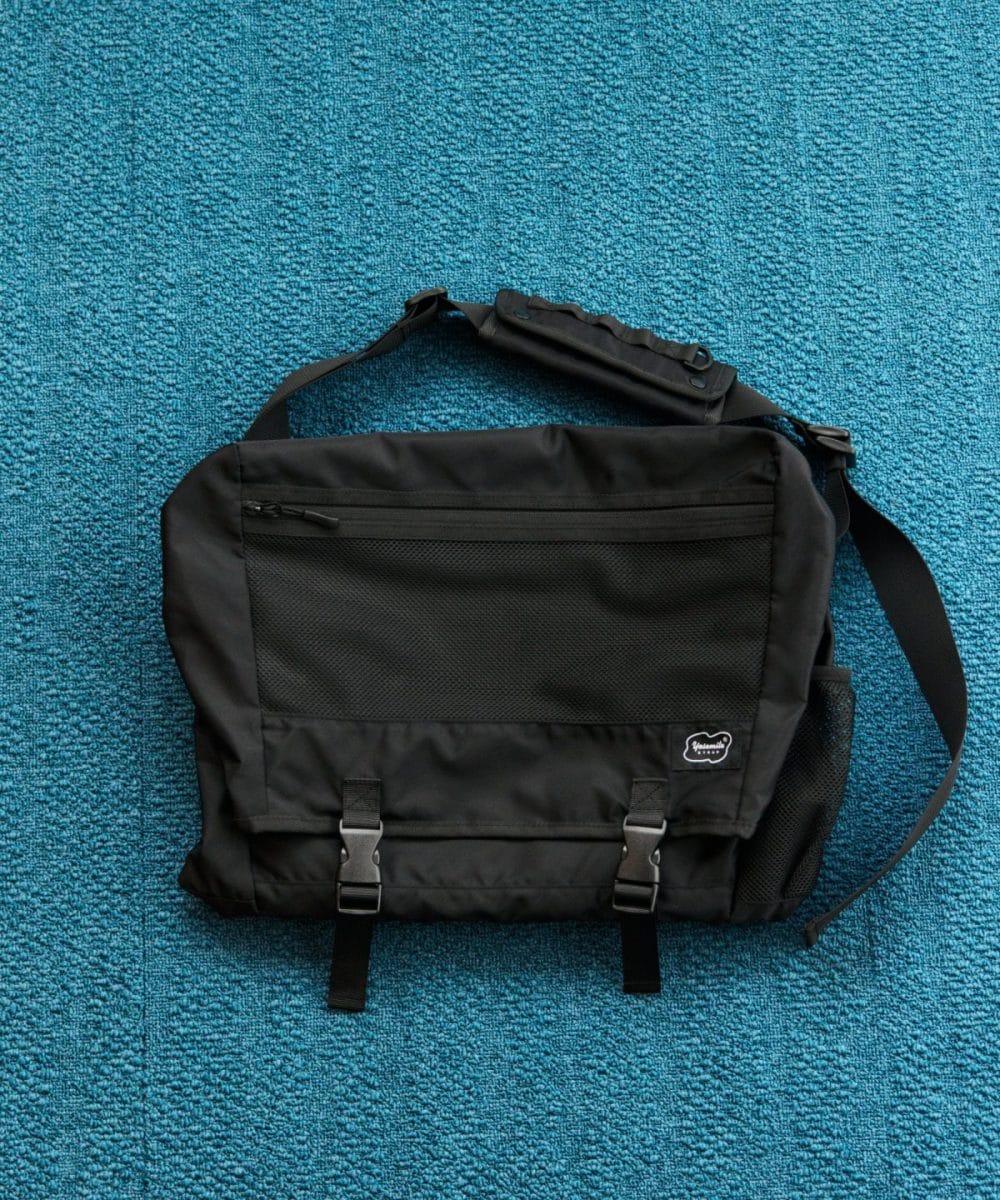 ヨセミテストラップ「EXPANDER MESSENGER BAG」￥11,880／W42.0（31.5）×H31.0×D15.0㎝