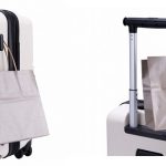 スライドハンドルの両サイドと本体のサイドにそれぞれ、フックを装備