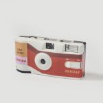 DAY SHOT 36枚 ハーフサイズ ¥3,300 W11×H5.5×D3.2cm、約92g