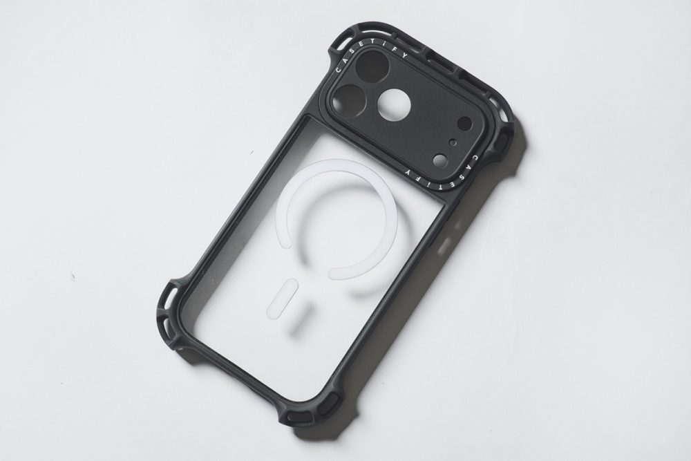 ケースティファイ ウルトラ バウンスケース MagSafe対応（iPhone 17 Pro Max） ¥15,180（税込）