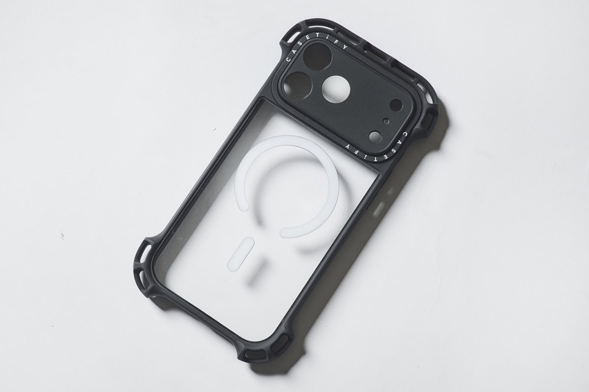 ケースティファイ ウルトラ バウンスケース MagSafe対応（iPhone 17 Pro Max） &yen;15,180（税込）