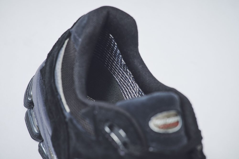 ゴアテックスも搭載