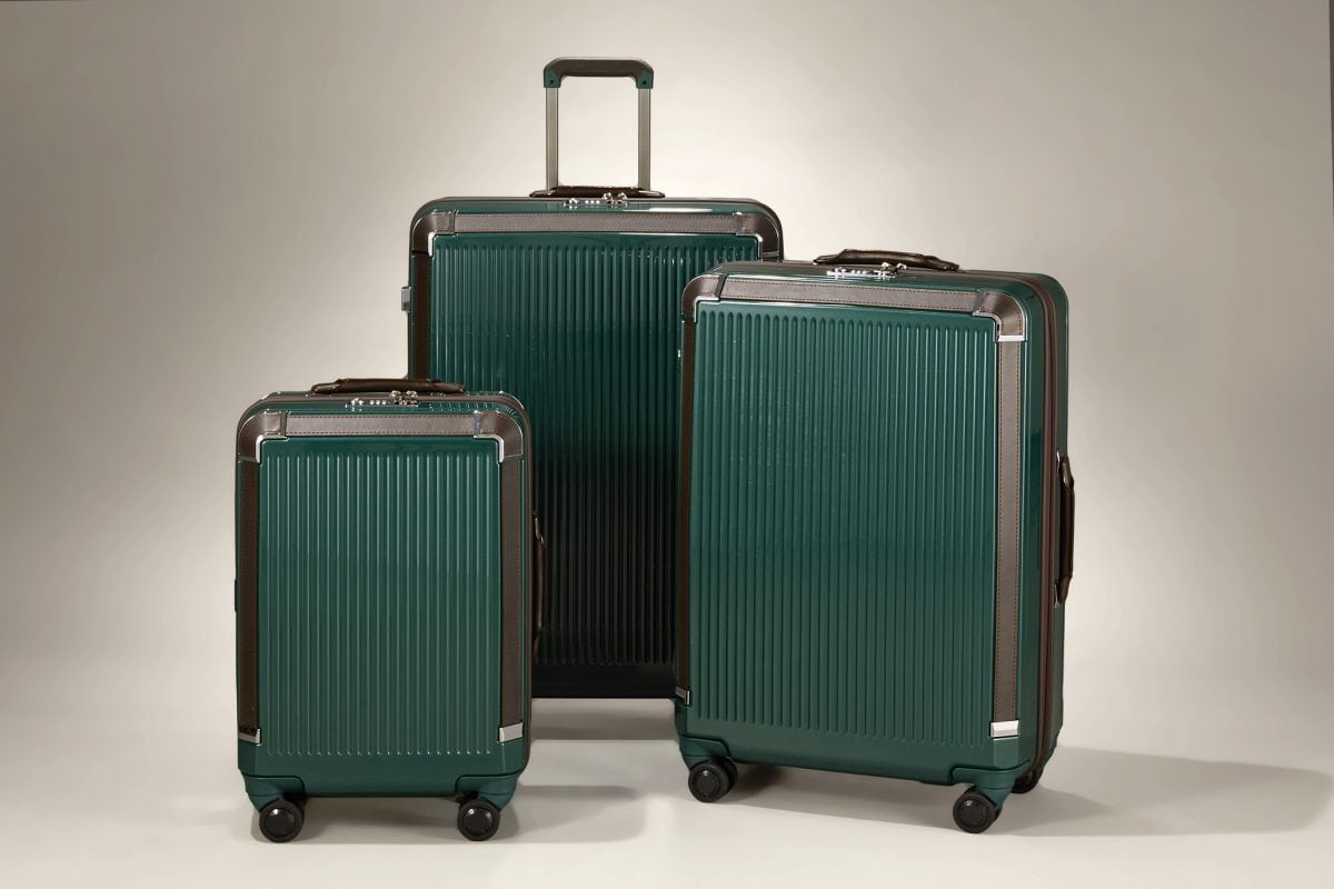 プロテカ「プレスティ」¥132,000~165,000/34~100ℓ/3.6~5.6㎏/3色展開