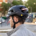 ヘルメット装着例（後方）