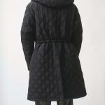 腰部分のドローコードでシルエットを変えられる！