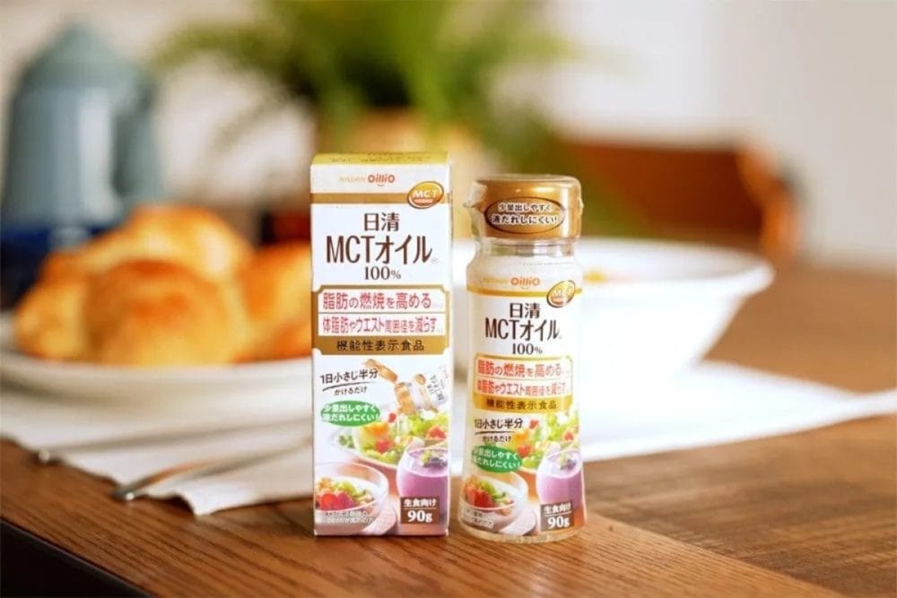 第2位　【5カ月で体重－4.9kg】小さじ半分かけるだけで簡単ダイエット!?「日清MCTオイルHC」を続けてみたらスゴかった！／No.1モノ雑誌編集長のお墨付き『コレ買いです』Vol.139
