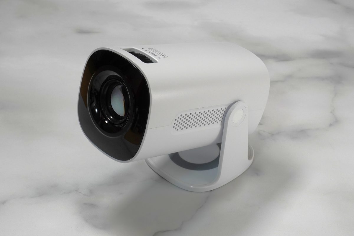 ニトリ
コンパクト プロジェクター (Projector NEP-K220MM_J)