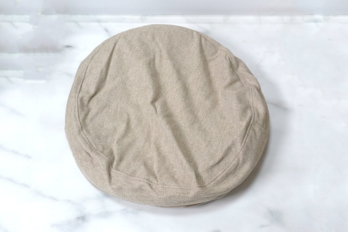 無印良品「空気でできたフロアクッション」